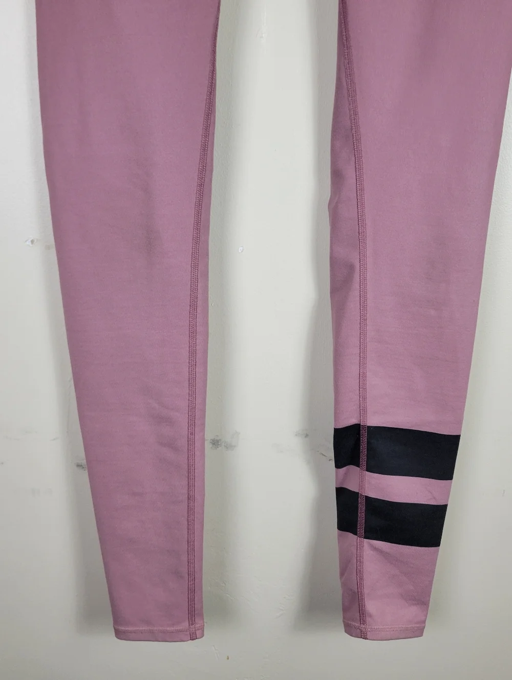 Alo Yoga High Waist Airbrush Highline Pink Ombre Gradient Stripe Leggings